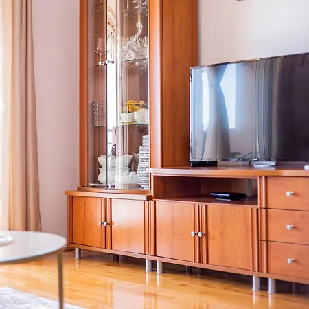 Anita With Amazing Sea View Apartment