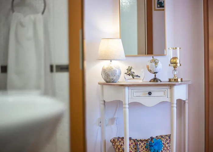 Anita With Amazing Sea View * マカルスカ