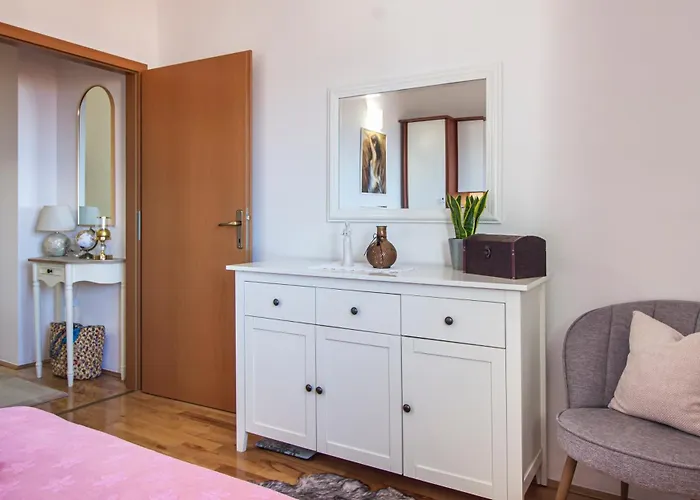 Anita With Amazing Sea View アパート マカルスカ