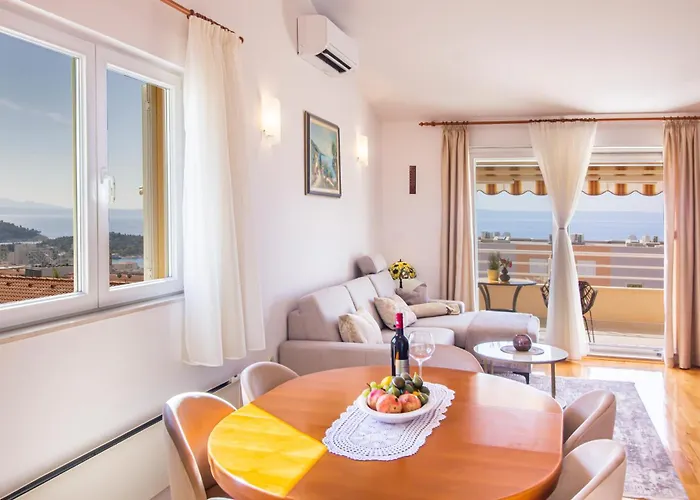 Anita With Amazing Sea View アパート