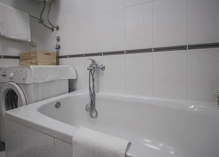 Anita With Amazing Sea View * マカルスカ